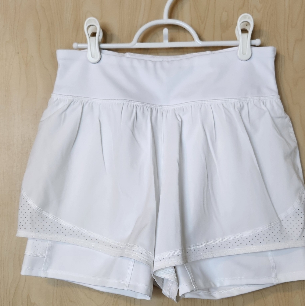 SPANX Women's Get Moving 2-in-1 Shorts